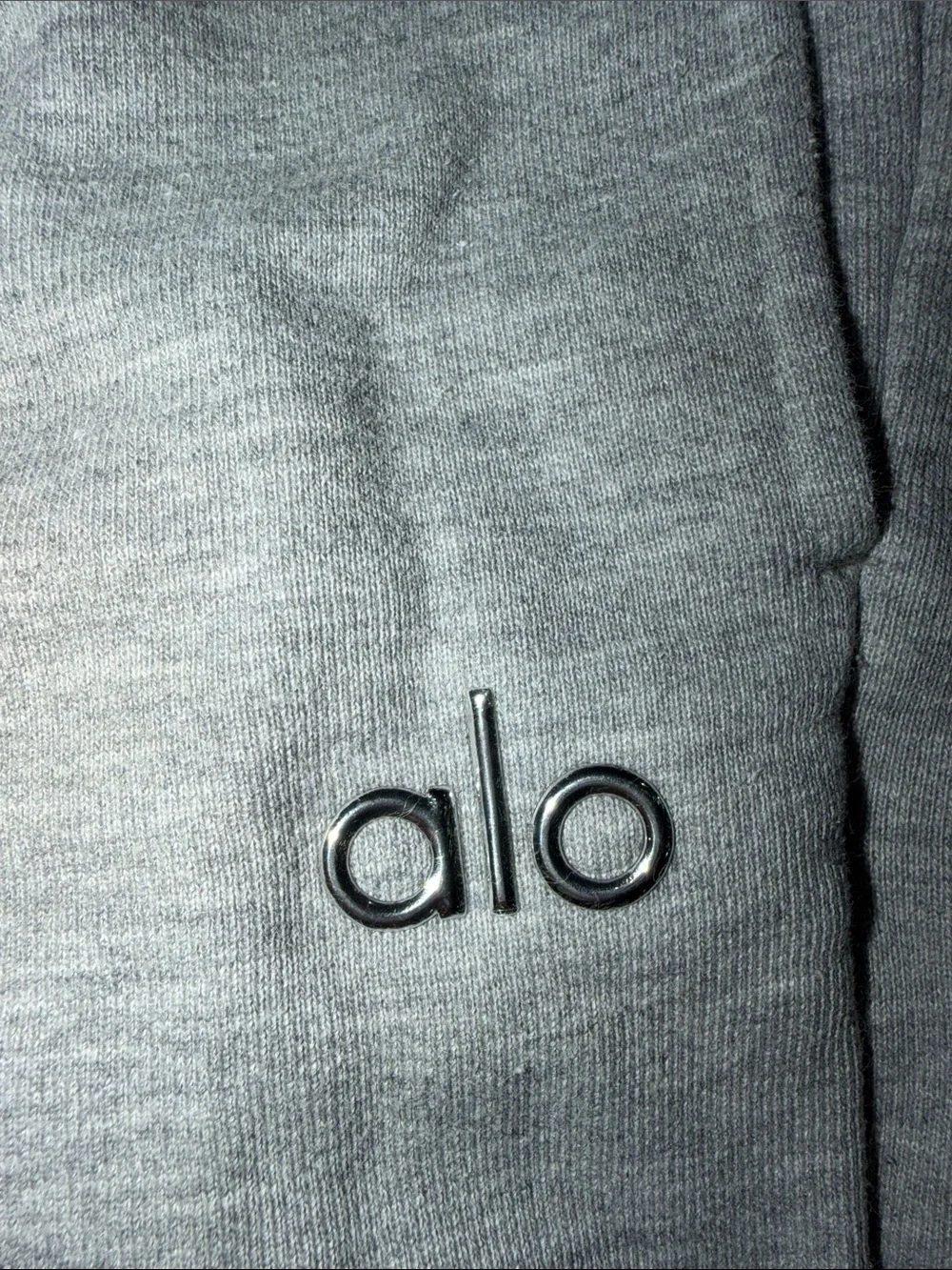ALO Yoga cozy stylish